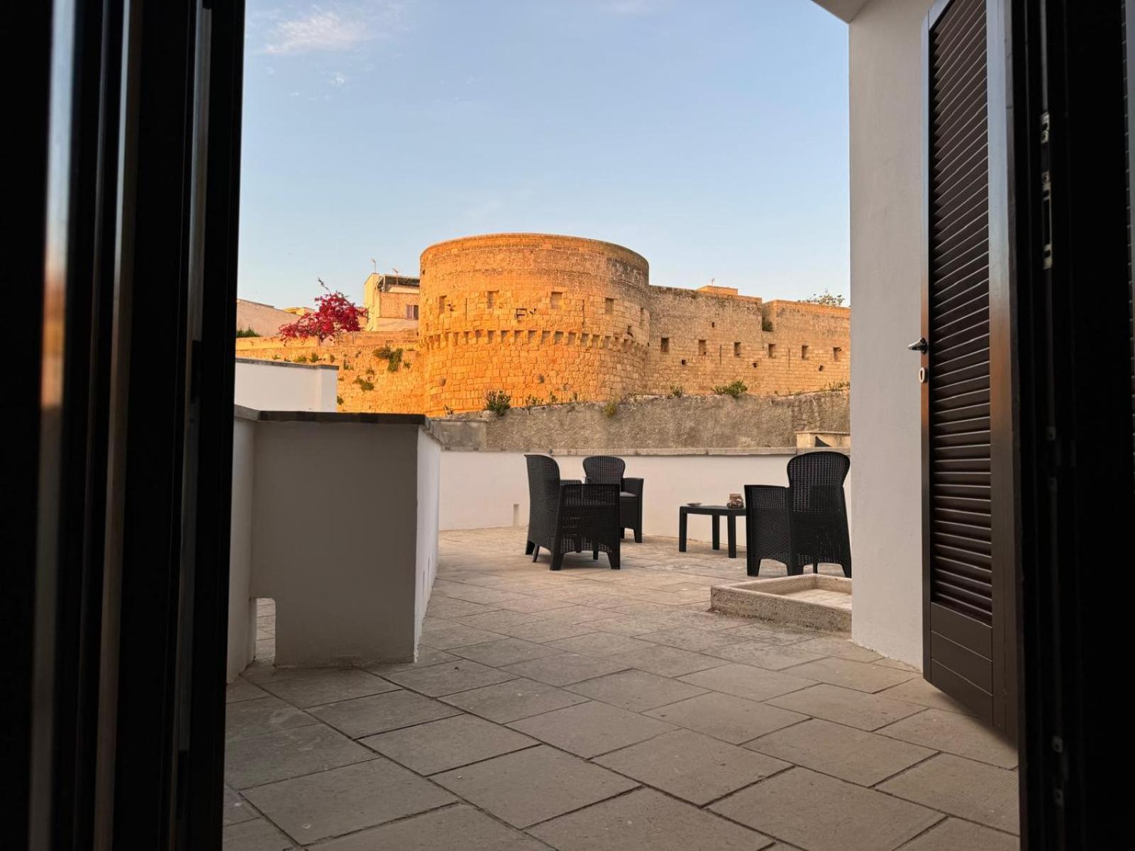 Hypogeum -Le Torri Apartments- Отранто Экстерьер фото
